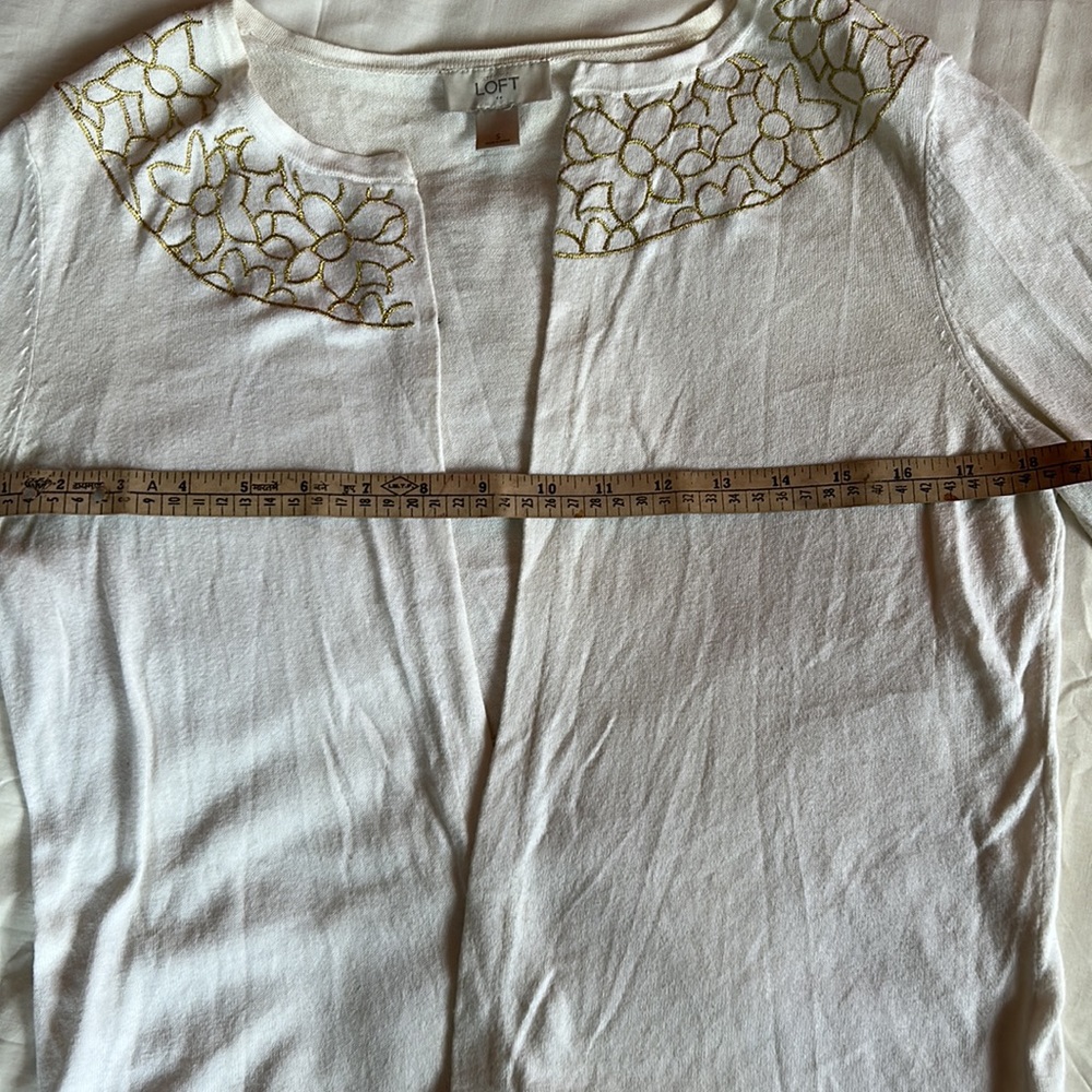 🎁🕊️Ann Taylor Loft Shrug🕊️ - Picture 7 of 10